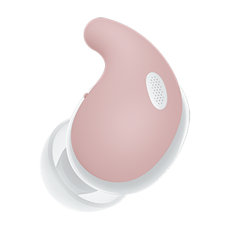 Бяла слушалка тип тапа LinkBuds Fit с розов удобно прилягащ накрайник за стабилност.